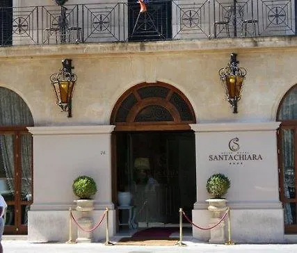 Santa Chiara & -