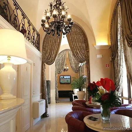 Santa Chiara Hotel