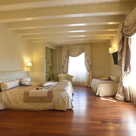 Santa Chiara Hotel&spa - 4* Lecce
