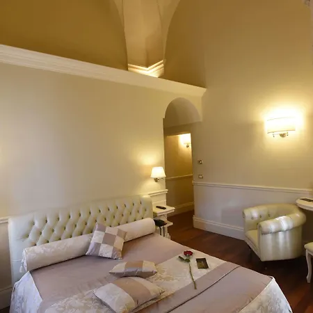 Santa Chiara & - Lecce