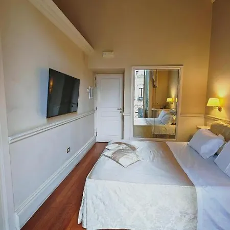 Santa Chiara & - Hotel 4*