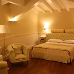 Ξενοδοχείο Santa Chiara & - 4*
