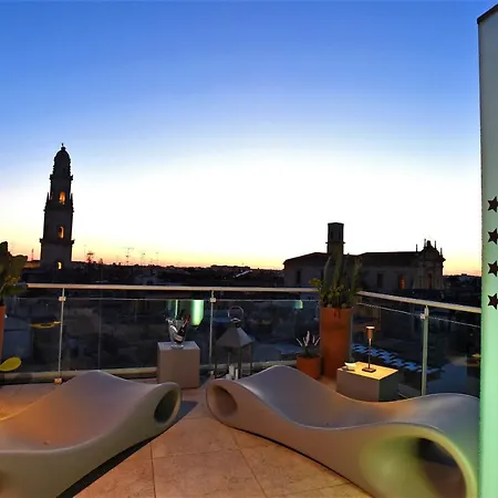 Santa Chiara فندق ليتشي