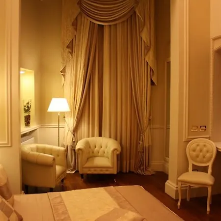 Hotel Santa Chiara & - 4*