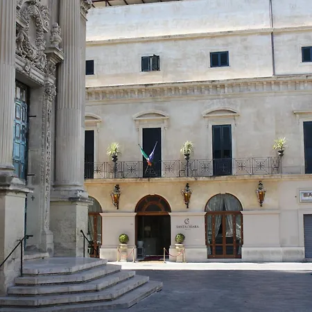Hotel Santa Chiara 4*