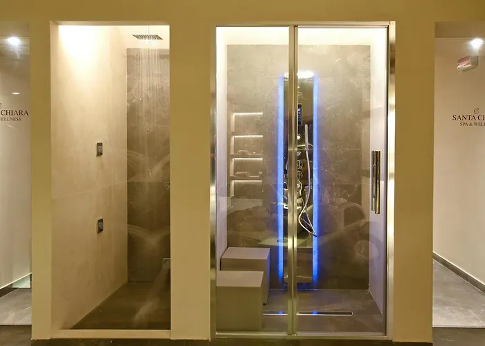 Santa Chiara & - Hotel 4*