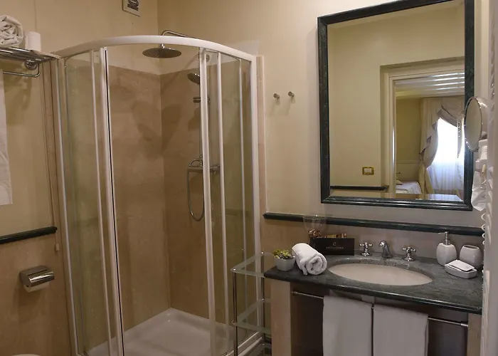 Ξενοδοχείο Santa Chiara & -