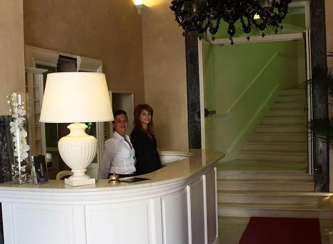 Santa Chiara & - Ξενοδοχείο Λέτσε